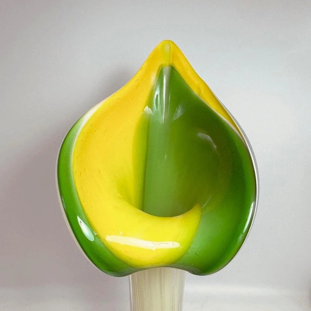 Vintage Hand‎ Blown Glass Calla Lily Vase Yellow Green Frosted Ribbed 11 Inch